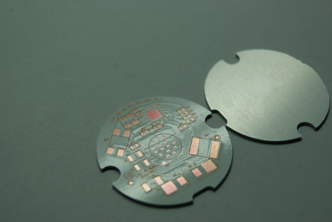 PCB โลหะ Ventec 2-16 ชั้น พร้อมสีมาสก์บัดกรีเขียวเพื่อประสิทธิภาพ
