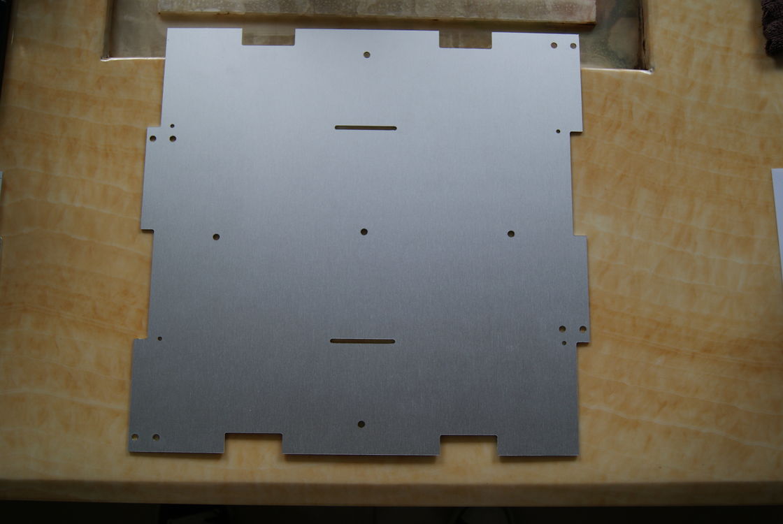 IMS PCB PCBA แรงดันไฟฟ้าสูงสำหรับเทคโนโลยีพิเศษ Horti Light แรงดันไฟฟ้าที่กำหนด ≥40KV 1 ชั้น