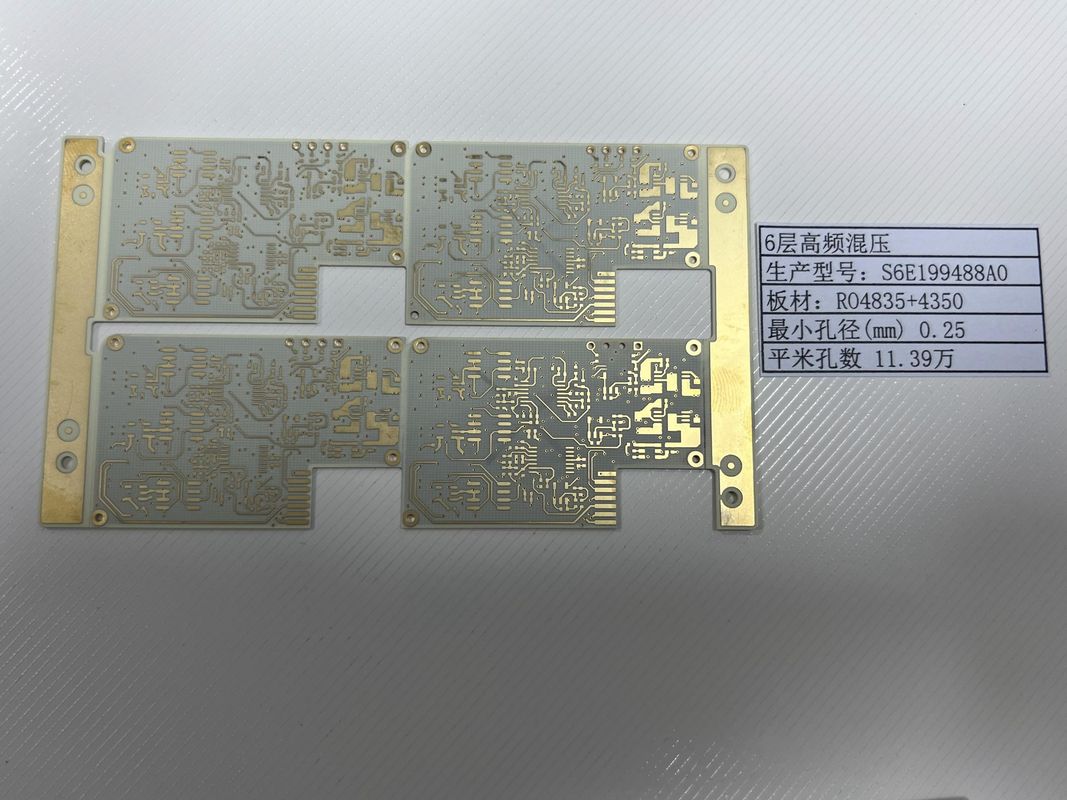 100% การทดสอบไฟฟ้า Rogers PCB Board With Gold Finish 6 ชั้น RO4835+4350 ผสม
