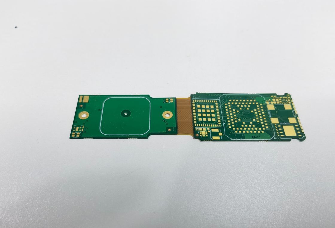 HDI Rigid Flex PCB With ENIG Surface Finish 4 ชั้น Fr4/Polyimide HDI 1+N+1