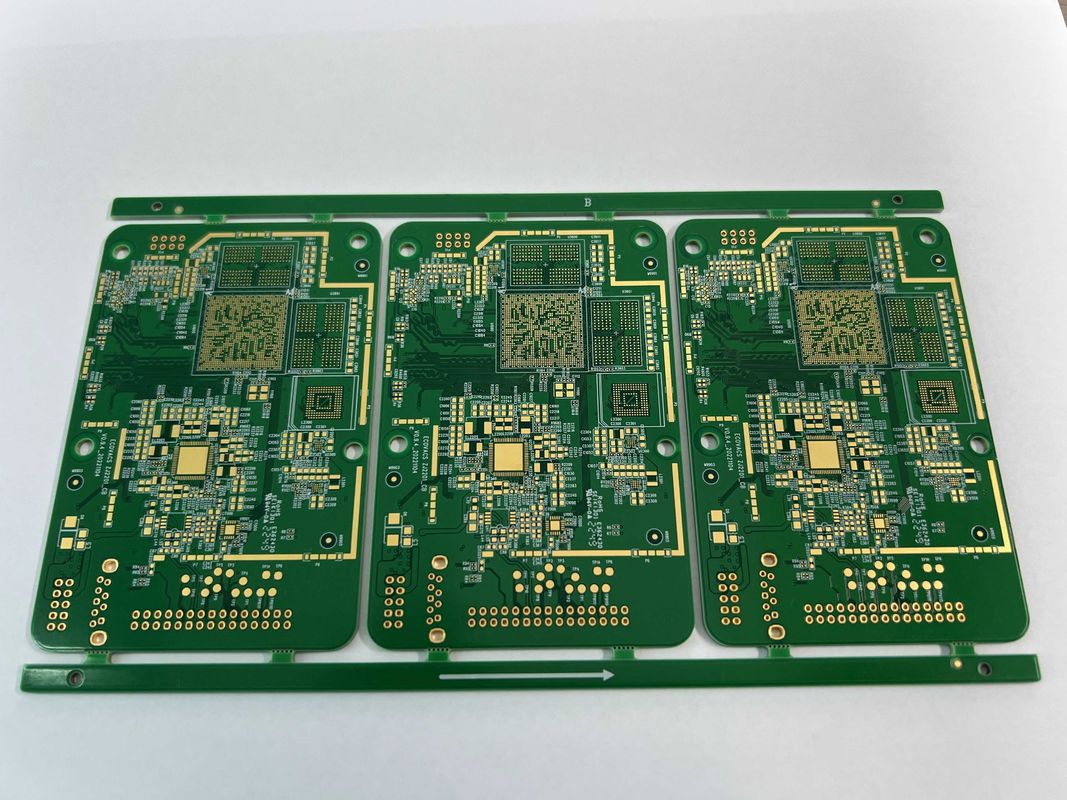 ทอง Finger บอร์ด PCB หลายชั้นที่มีพื้นผิว HASL และ 0.2 มม. ขนาดรู